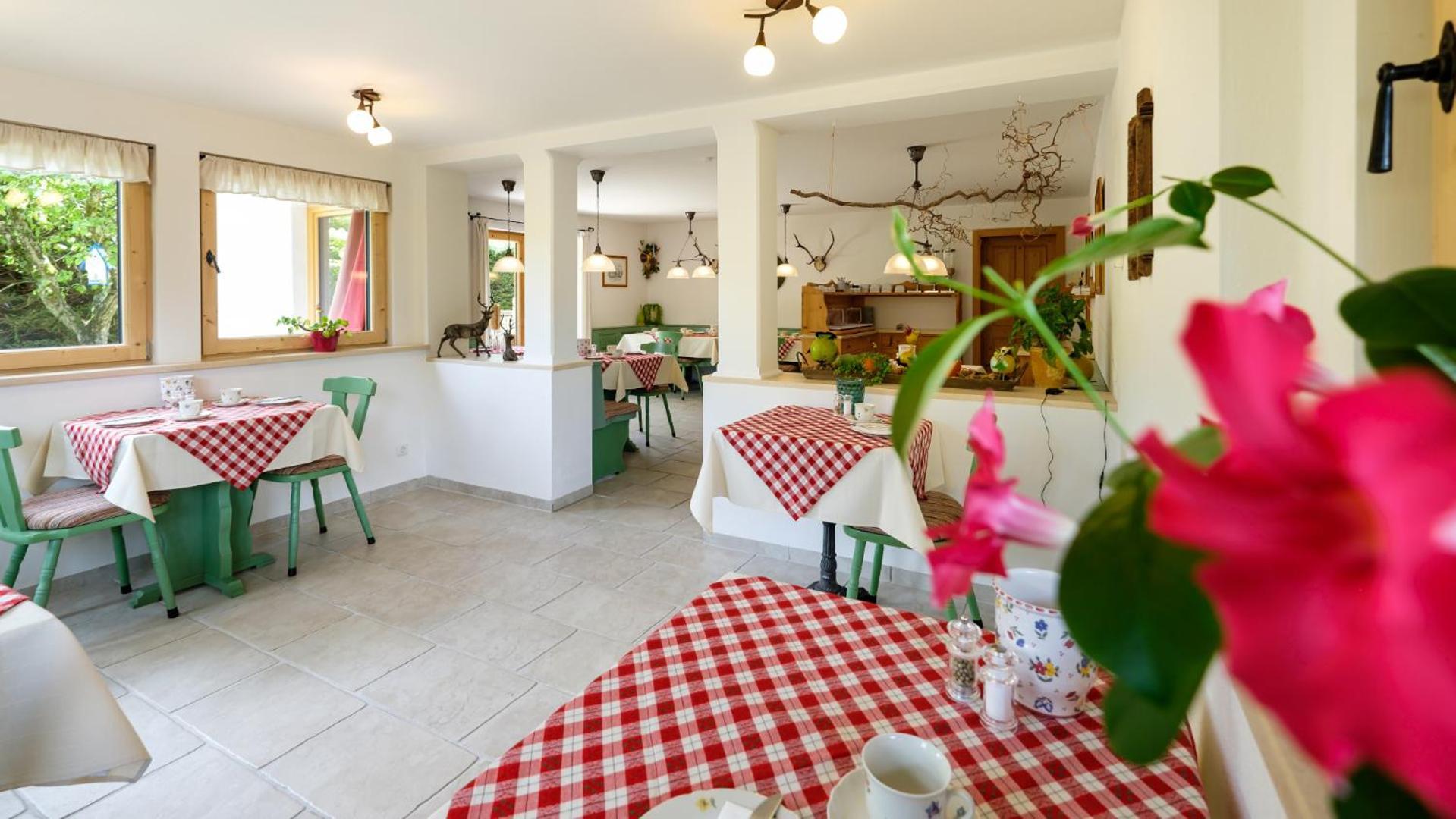 Gaestehaus Maier Zum Bitscher Rottach-Egern Bagian luar foto