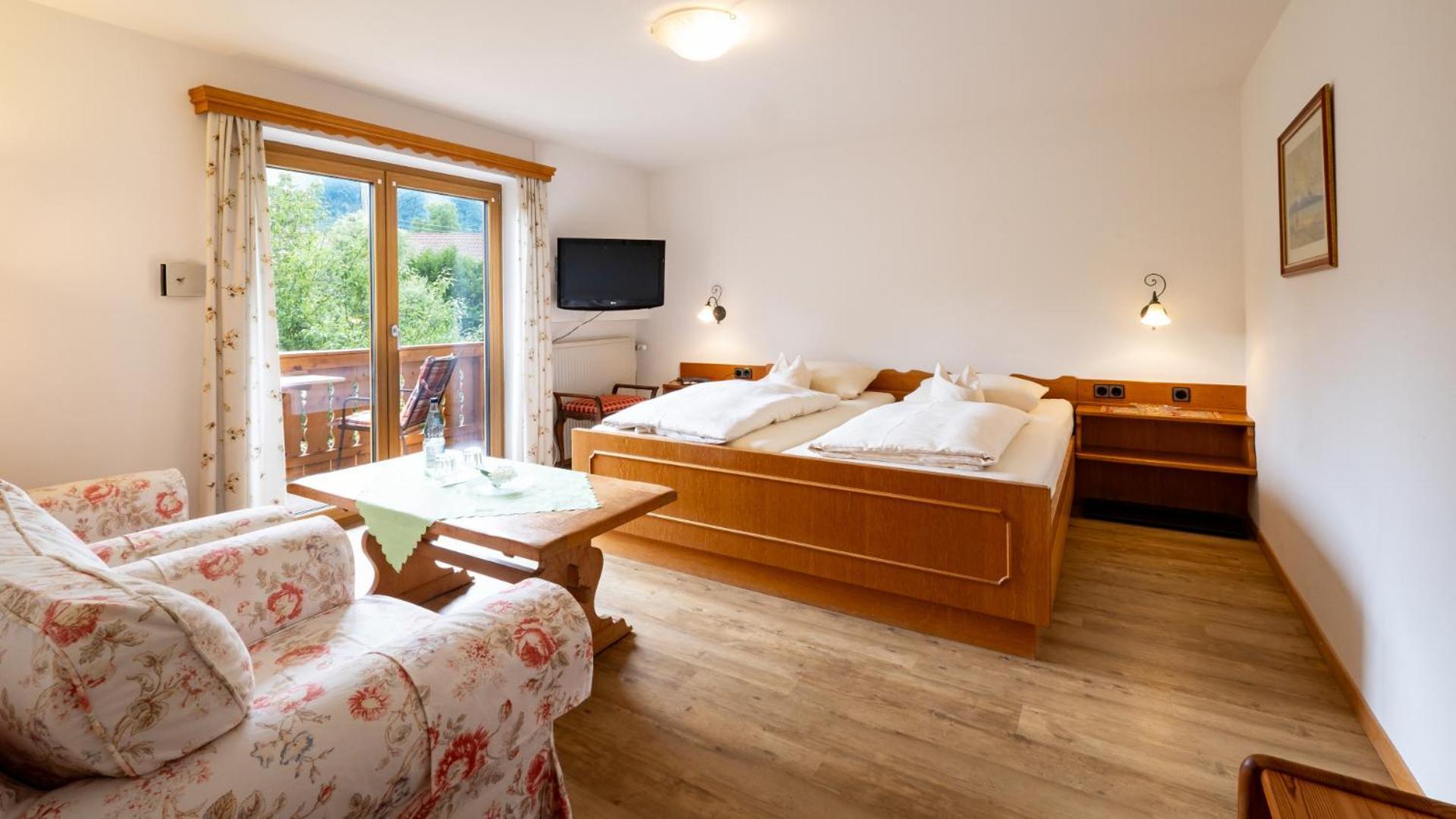 Gaestehaus Maier Zum Bitscher Rottach-Egern Bagian luar foto